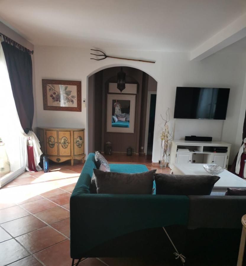 Villa Chiara Magalas Экстерьер фото